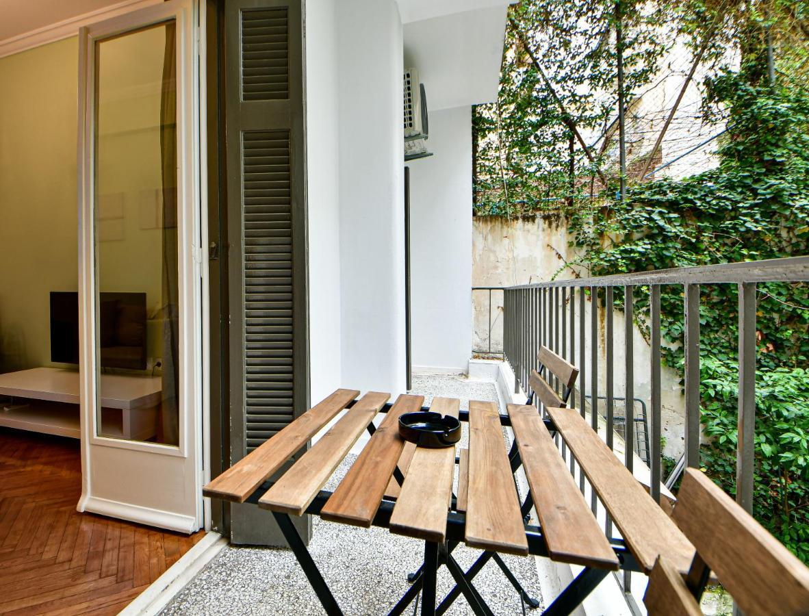 Thiras Lovely Apartment By Zain أثينا المظهر الخارجي الصورة