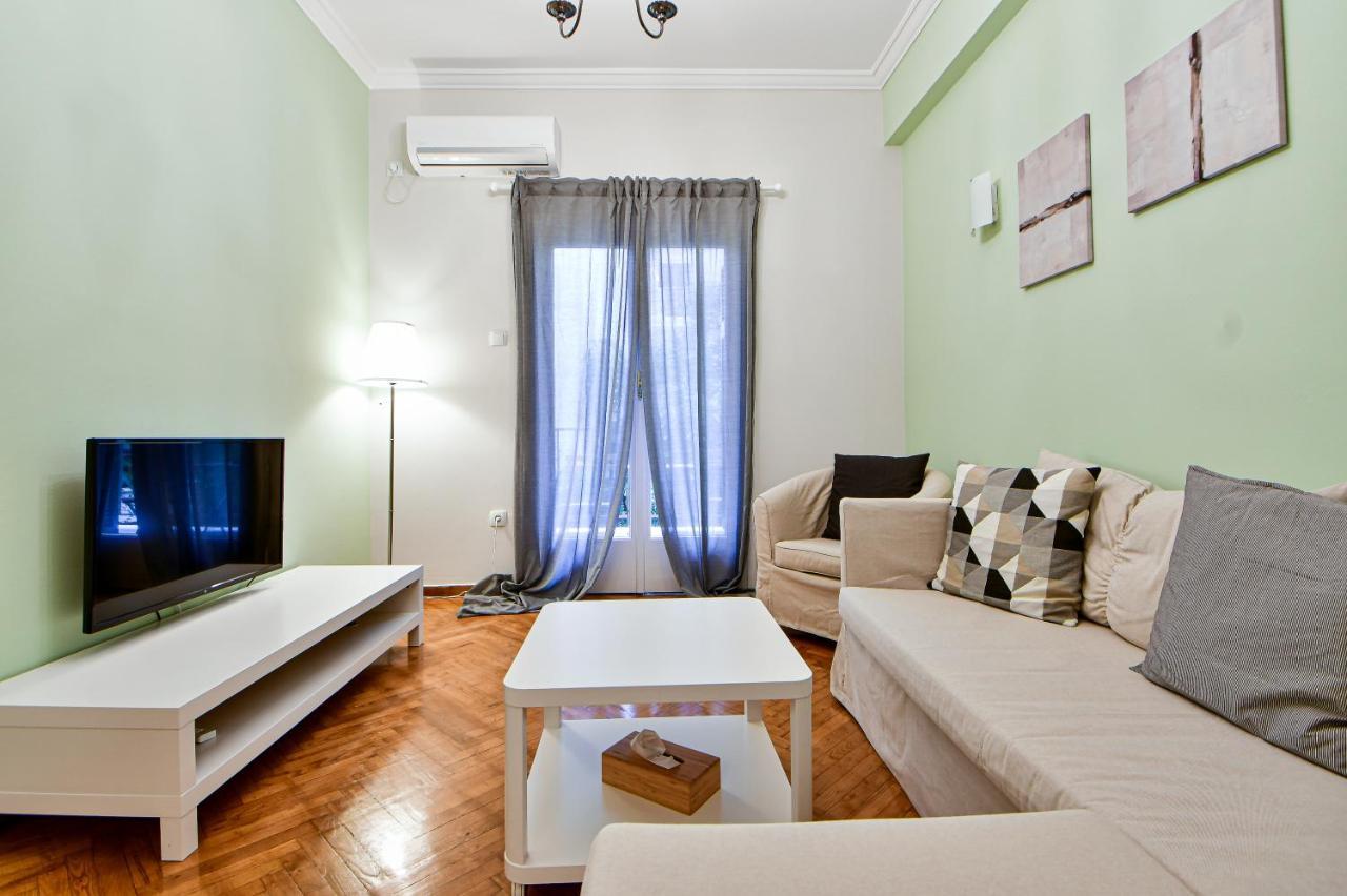 Thiras Lovely Apartment By Zain أثينا المظهر الخارجي الصورة