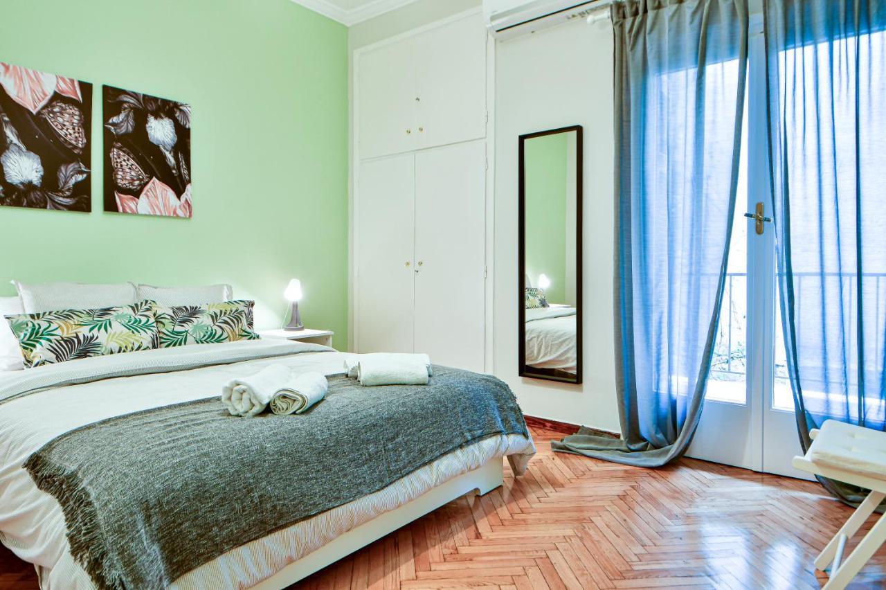 Thiras Lovely Apartment By Zain أثينا المظهر الخارجي الصورة